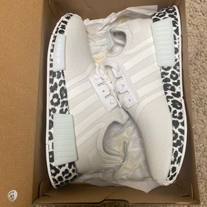 💥NEW Adidas NMD _R1 W💥